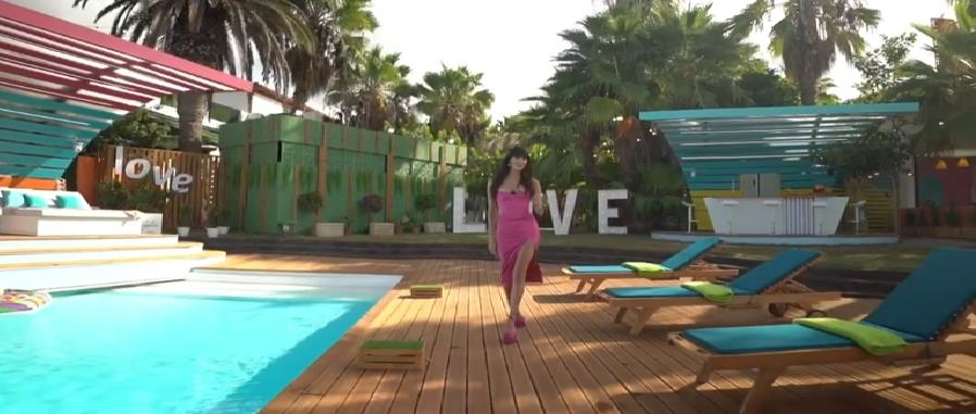 4337668329060744 Untitled