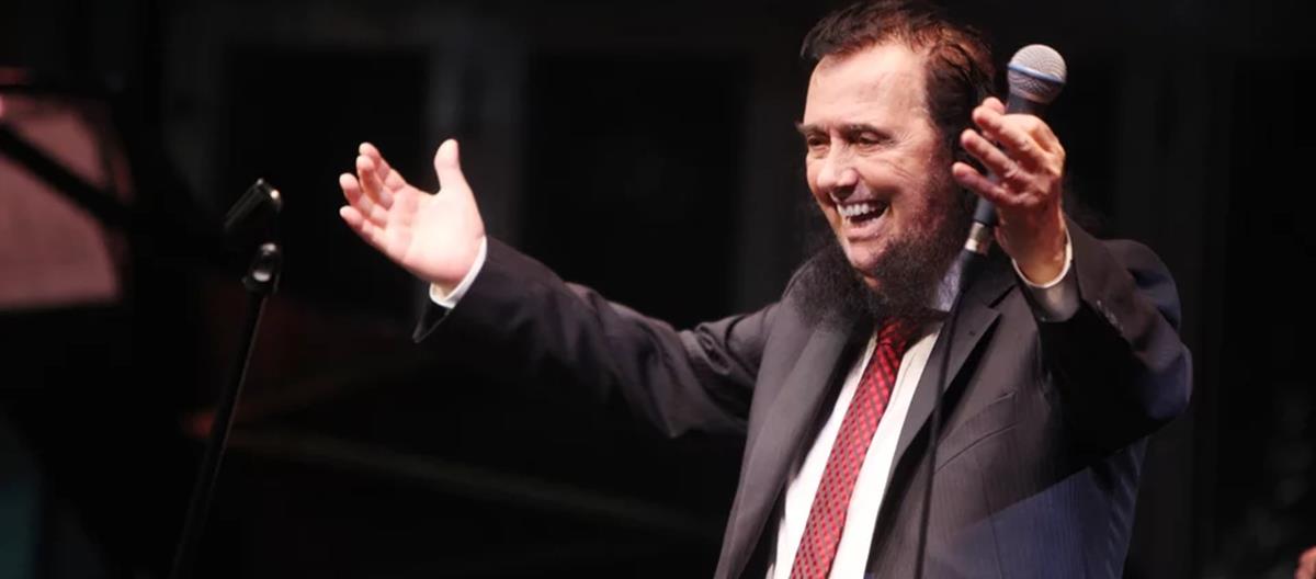 4338529923689648 560