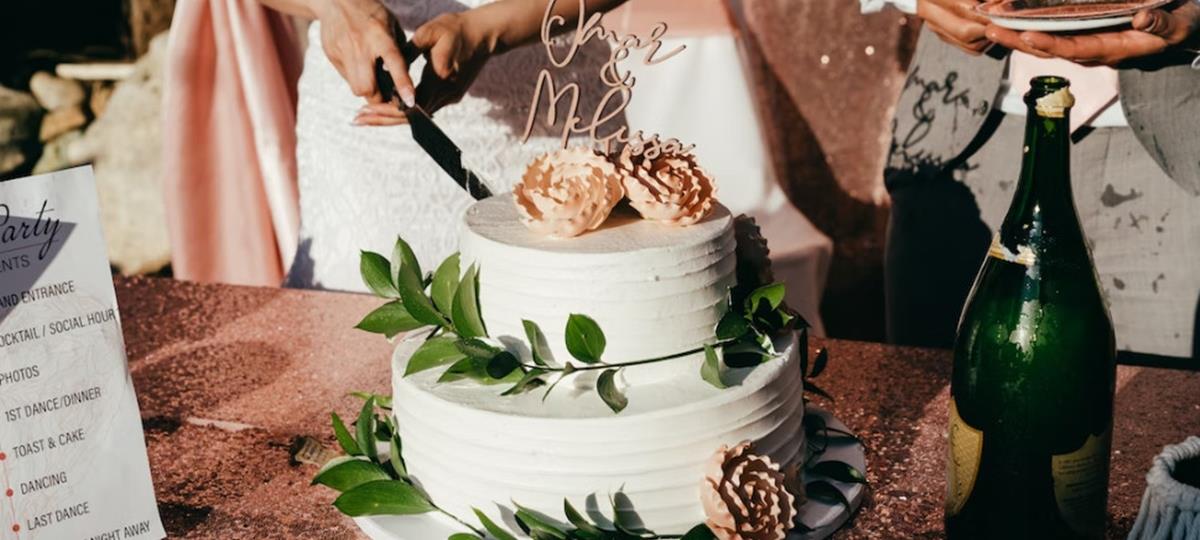 4339445851688277 cake