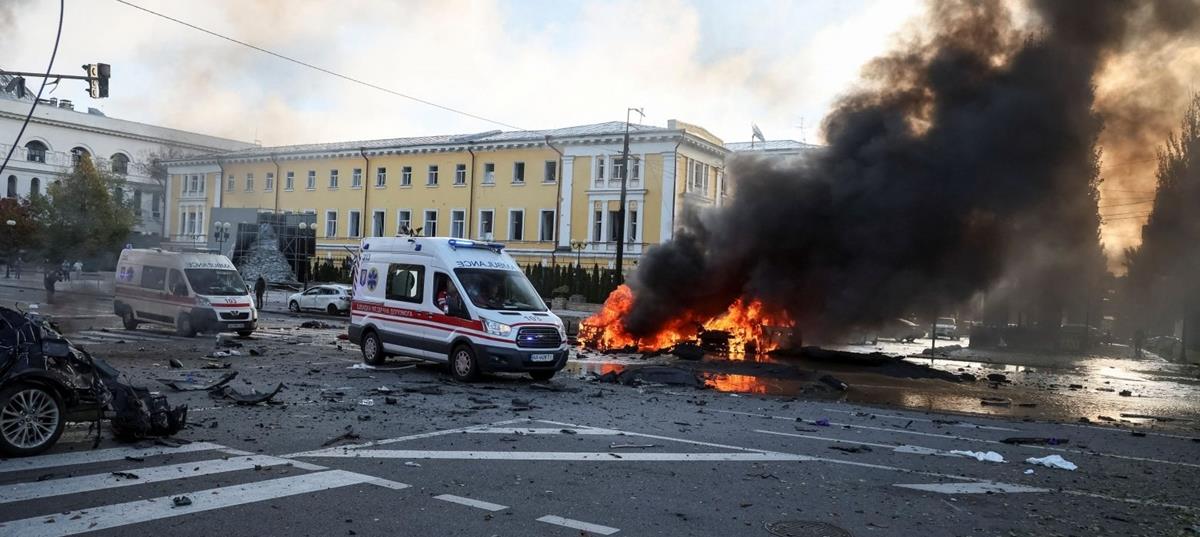 4346532523787277 2022-10-10T070934Z 488493978 RC26YW9ADSMA RTRMADP 5 UKRAINE-CRISIS-KYIV-BLAST