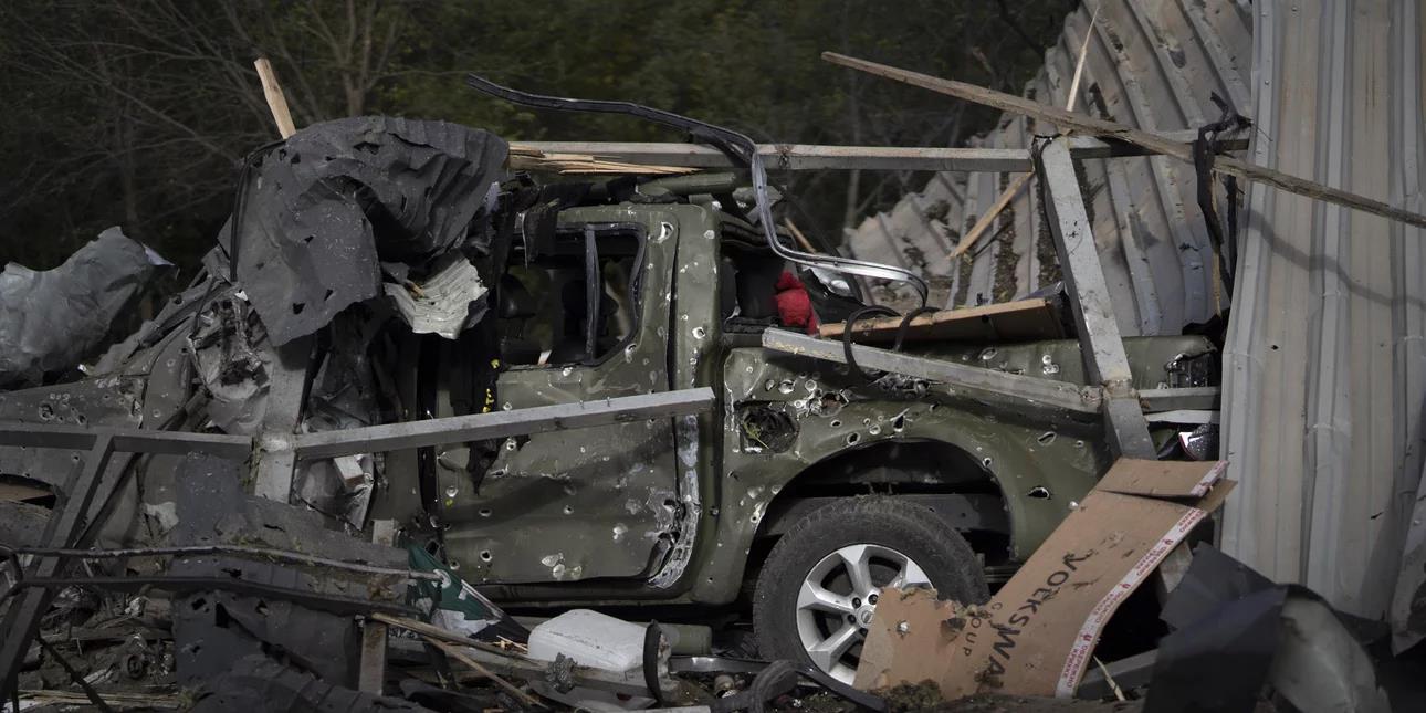 4348774038294609 image