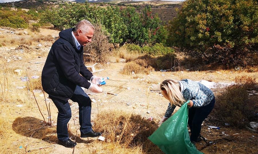 4353522857272825 επιτροποι