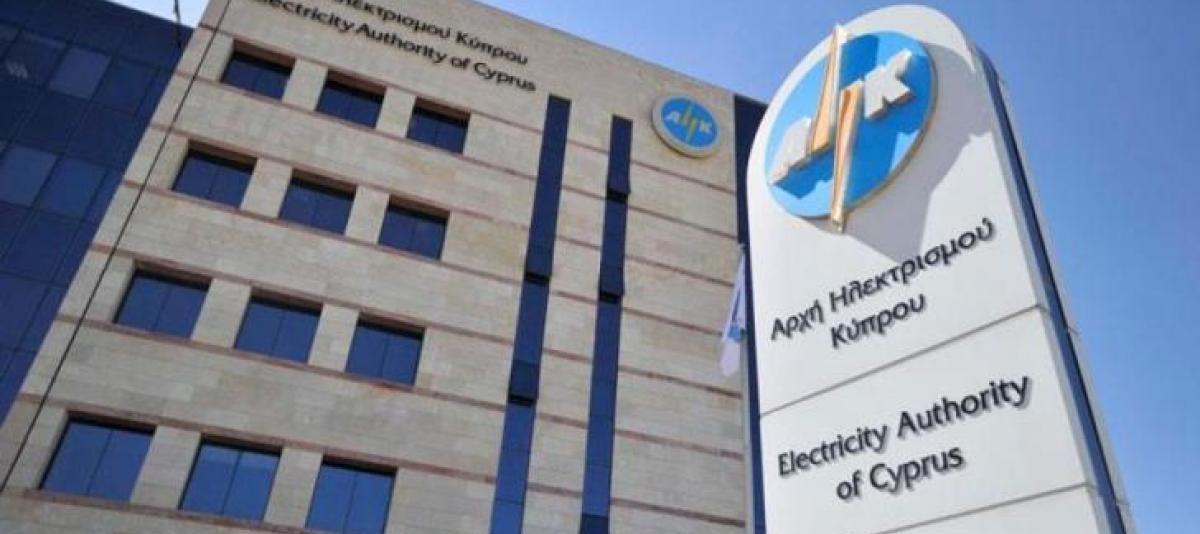 4376652284480034 300