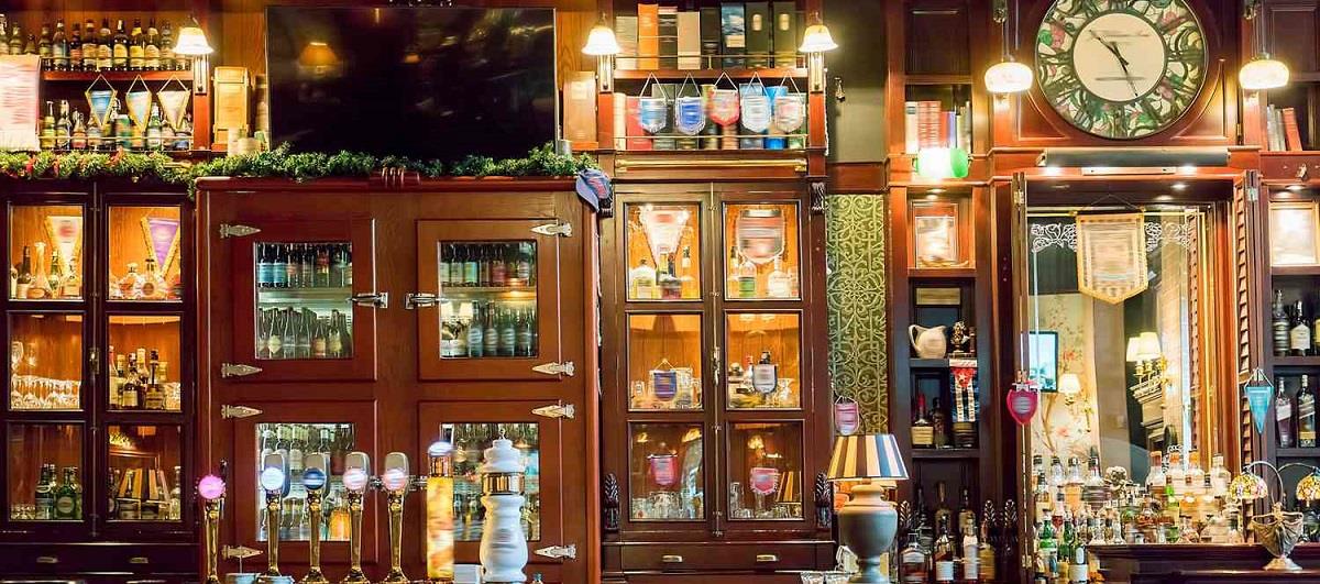 4376975668269001 παμπ