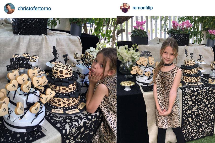 Η μικρή ποζάρει για τους γονείς της 