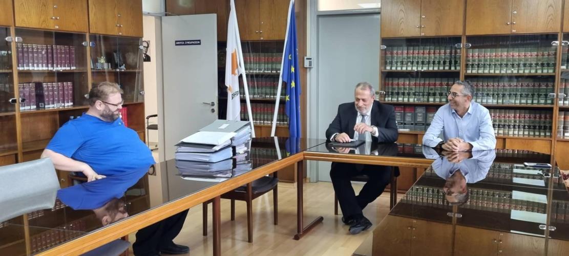 4410304400663080 image