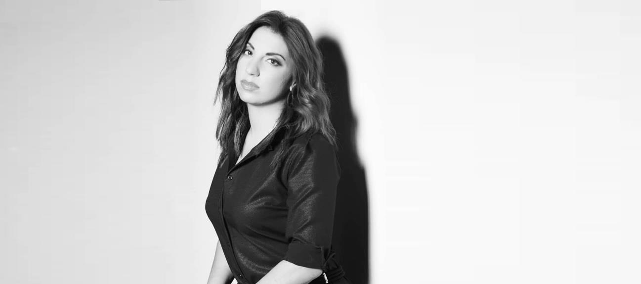 4443058216143468 ΜΕΛΙΝΑ ΜΑΚΡΗ 1