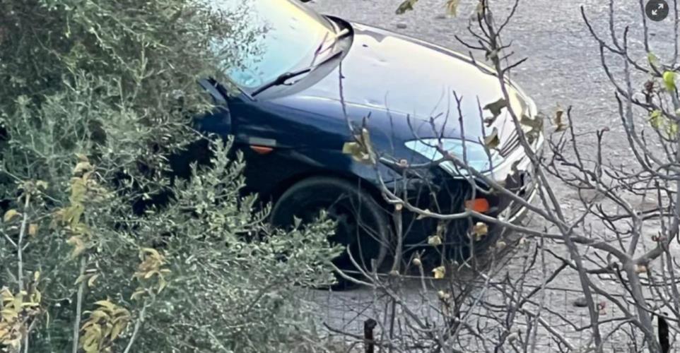 20c69496-fd80-49cb-af72-f1f65b8958c0_car