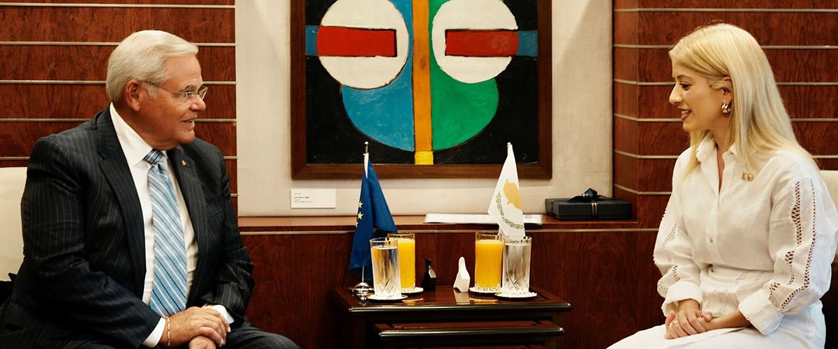 DOC.20230824.5420384.proedros-voulis-menendez