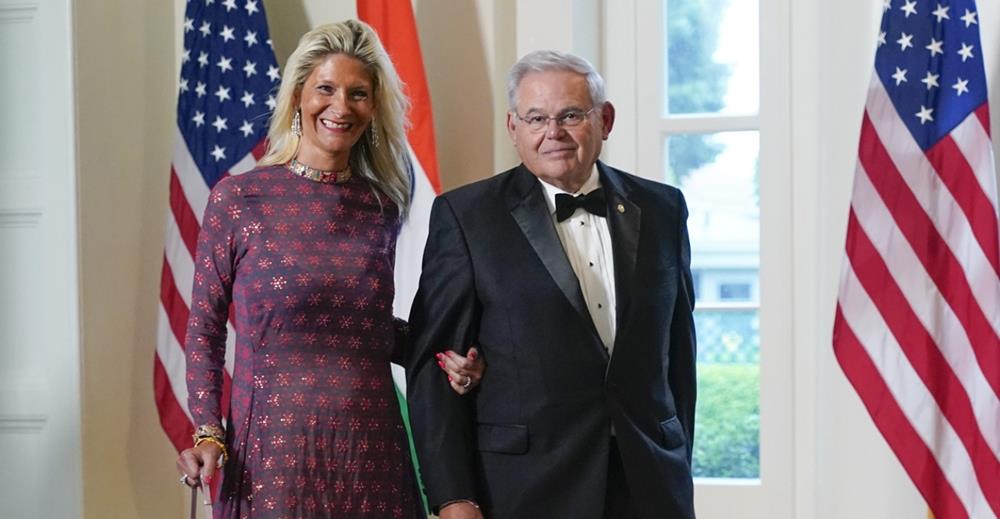 Bob-Nadine-Menendez-m