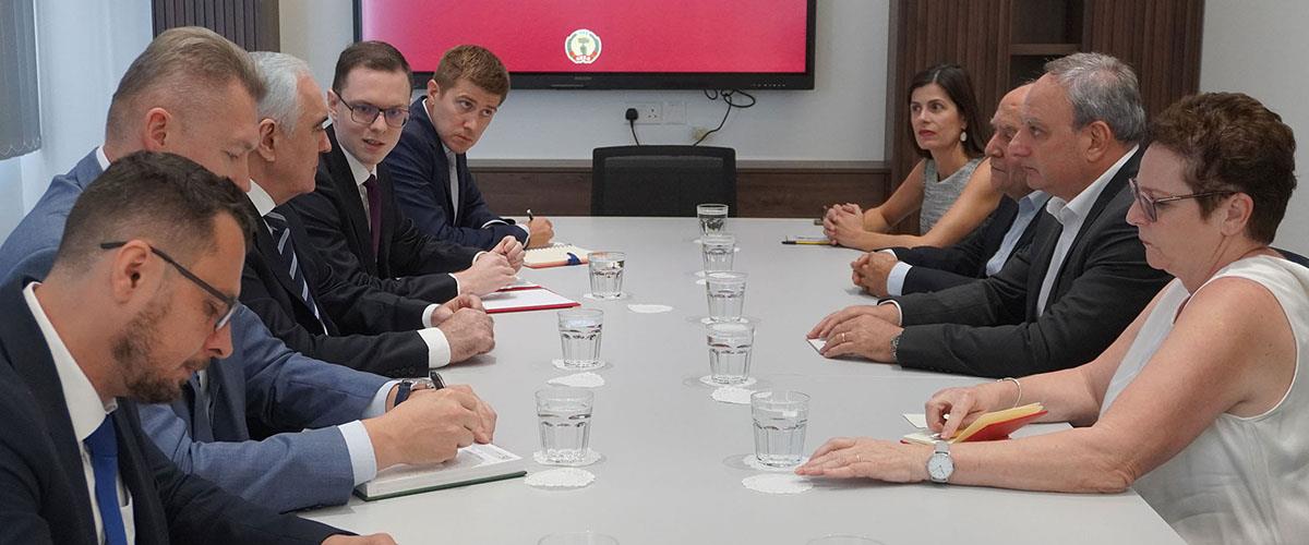 DOC.20231025.5712456.akelpresvis