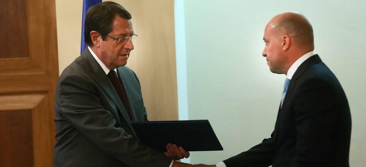 ΠΑΜΠΟΡΙΔΗΣ