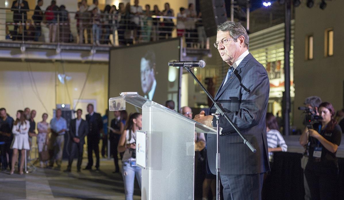 ΝΙΚΟΣ ΑΝΑΣΤΑΣΙΑΔΗΣ