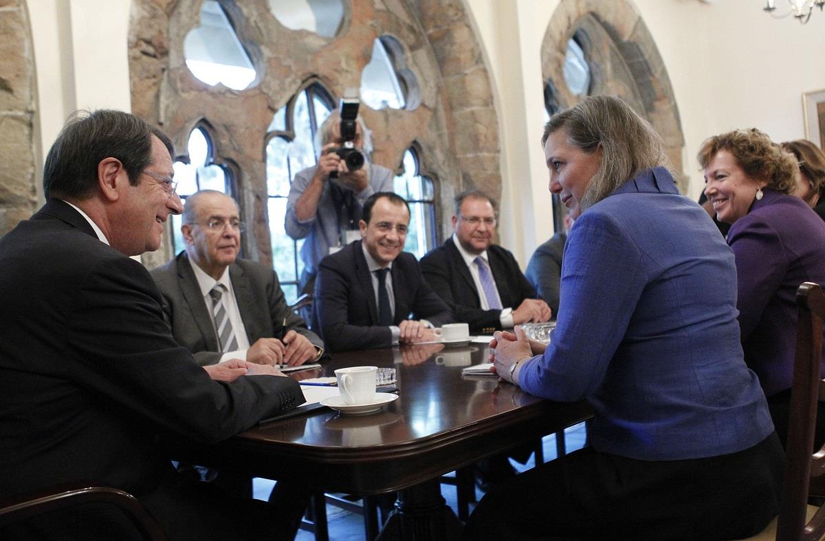 ΠΡΟΕΔΡΟΣ ΑΝΑΣΤΑΣΙΑΔΗΣ – VICTORIA NULAND