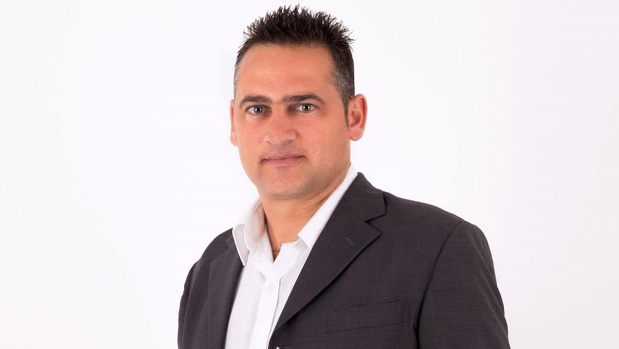 ΛΟΥΚΑΣ ΓΕΝΕΘΛΙΟΥ 