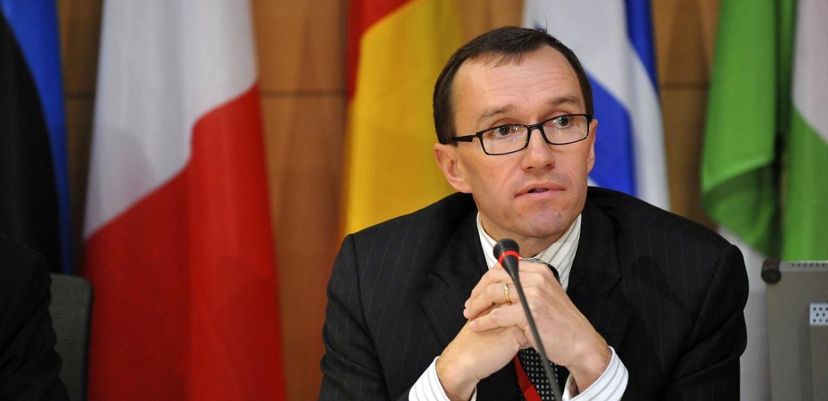 ΕΣΠΕΝ ΜΠΑΡΘ ΕΙΝΤΕ