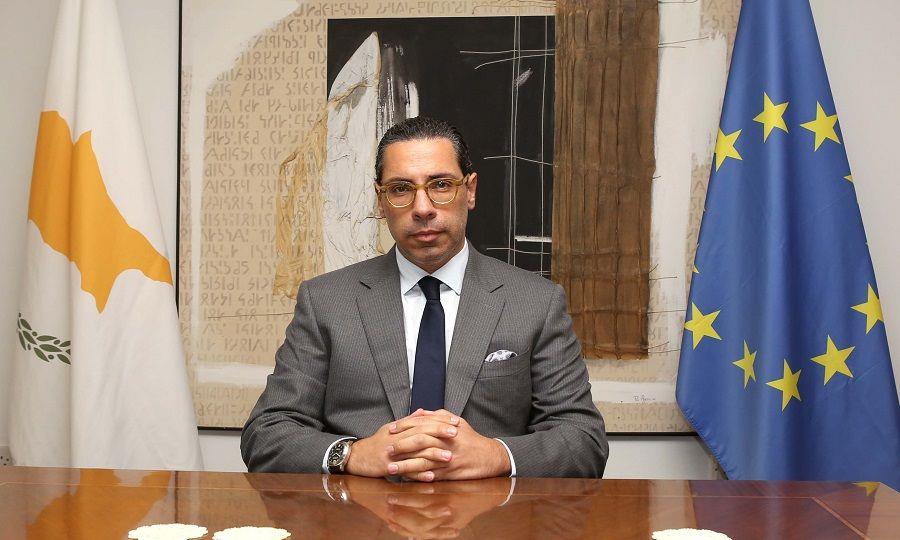 5233106427004069 κομπος