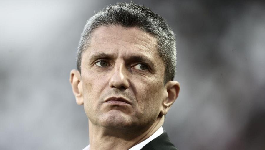 5233470445888283 lucescu-3-1200x800