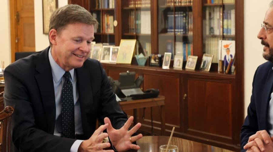 5236376769905880 PRsteward-2-1920x1275