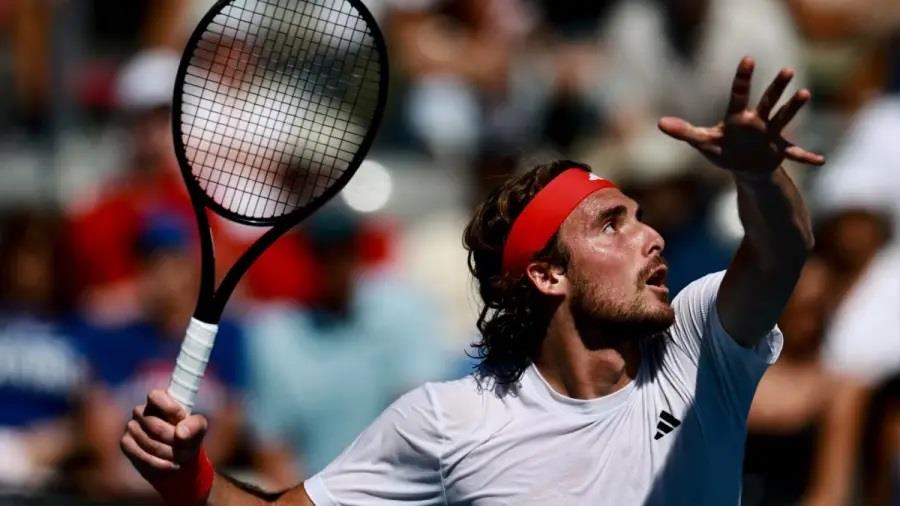 5239609042301143 stefanos tsitsipas miami25