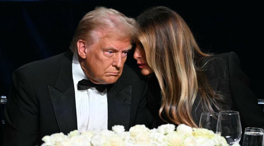 5239848404097019 maketa-donald-melania