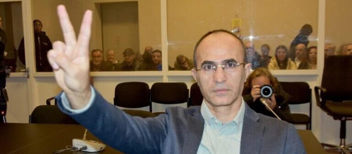 5240476273765906 cats