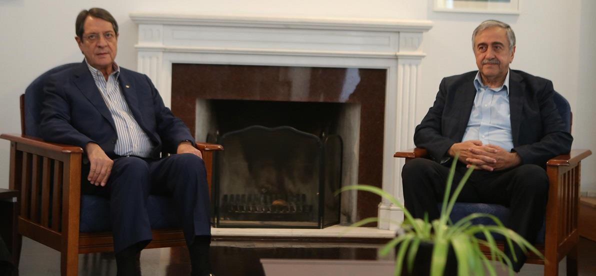 ΠΡΟΕΔΡΟΣ ΔΗΜΟΚΡΑΤΙΑΣ