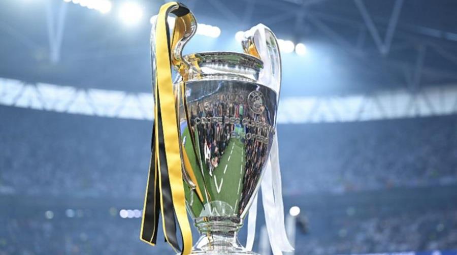 5256266276557912 champions-league-trophy-08d45e 130640