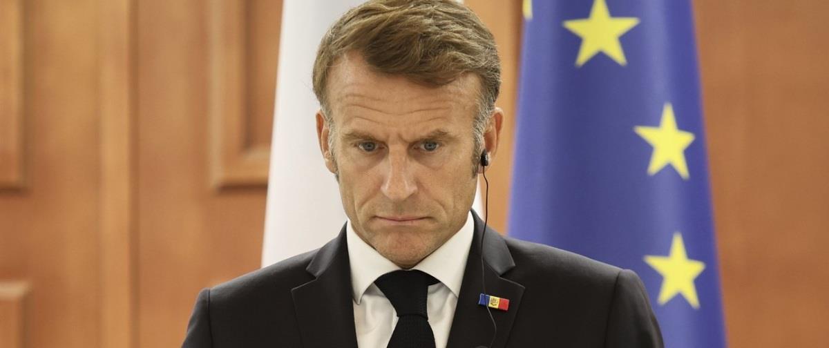 5266013698091899 macron-28-8