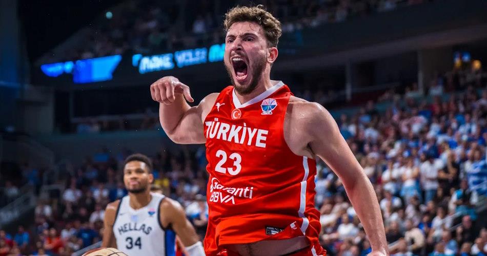 5271771387209043 1d3fa4f0-alperen-sengun-celebrates-turkiye-v-greece-eurobasket-semifinals-fiba