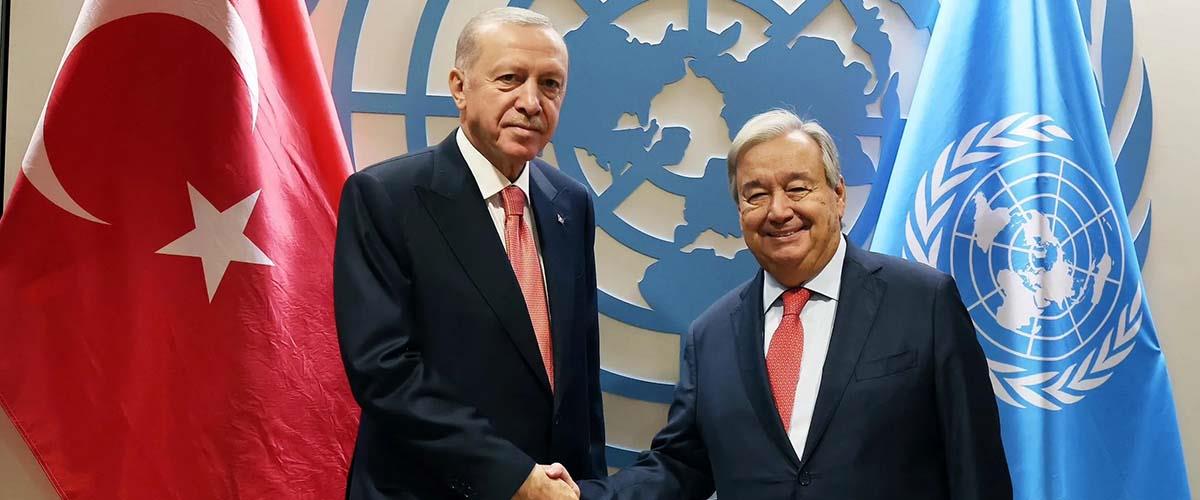 5279003818693472 GYQmEBaW0AAH1Fx-thumb