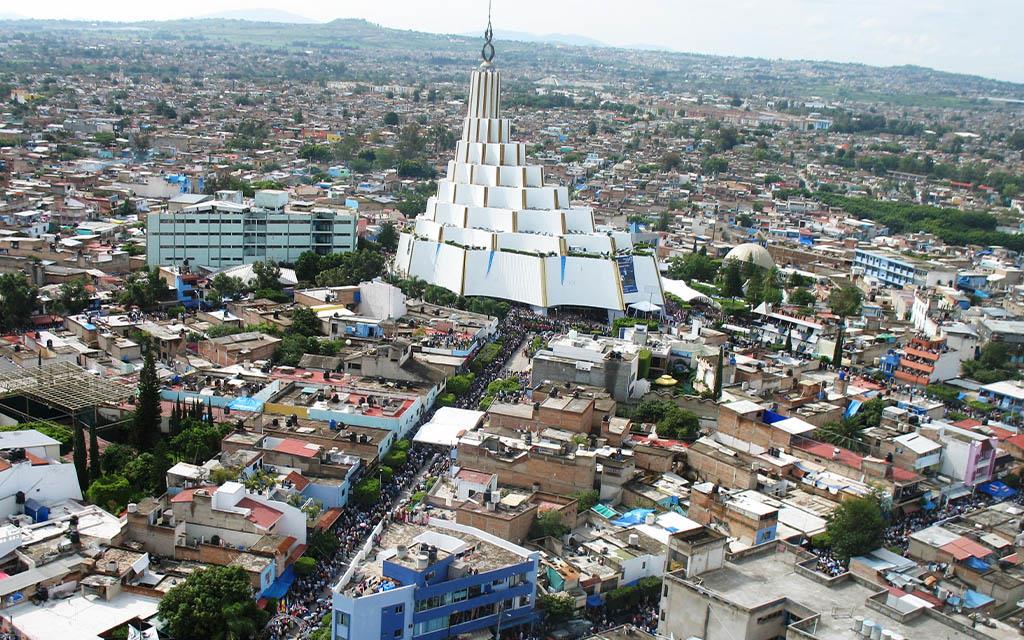 5283960282836968 Hermosa-provincia-Wiki-Commons