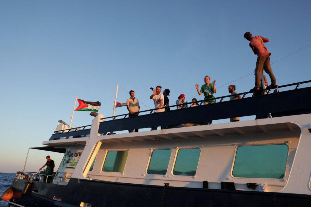 5286486989018876 2025-10-01T084541Z 1567336194 RC27ZGAYSKRL RTRMADP 3 ISRAEL-PALESTINIANS-FLOTILLA-1024x683
