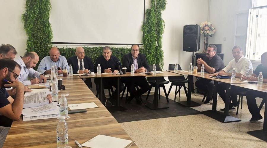 Πήγε Αυδήμου και ζήτησε επίσπευση της διάθεσης νέων τ/κ περιουσιών η Επιτροπή Προσφύγων