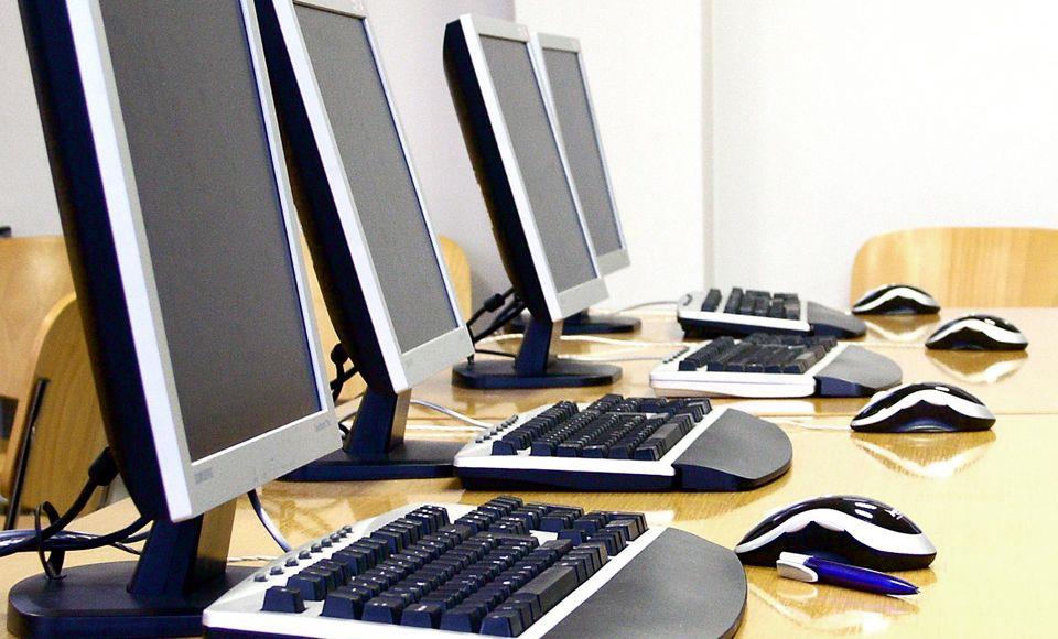 5296087720224270 school computers