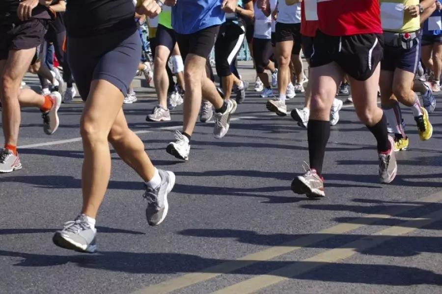 Έκλεισαν δρόμοι στη Λευκωσία λόγω φιλανθρωπικού αγώνα τρεξίματος Έκλεισαν δρόμοι στη Λευκωσία λόγω φιλανθρωπικού αγώνα τρεξίματος