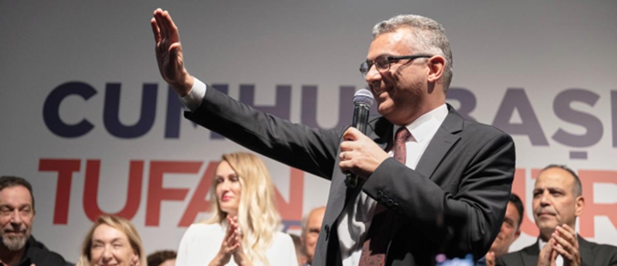 Η ανάγνωση των κομμάτων μετά τη πανηγυρική «νίκη» του Ερχιουρμάν στις παράνομες «εκλογές» Η ανάγνωση των κομμάτων μετά τη πανηγυρική «νίκη» του Ερχιουρμάν στις παράνομες «εκλογές»
