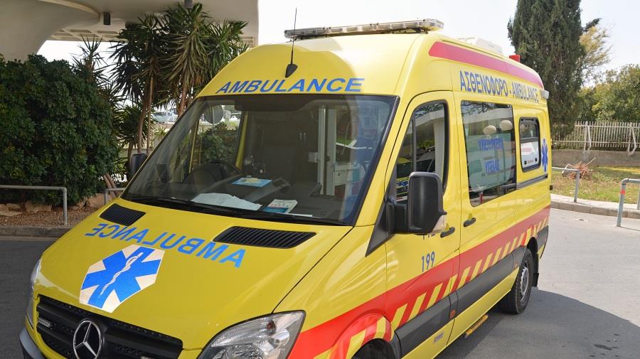 Σε σοβαρή κατάσταση νοσηλεύεται εργάτης που κατανάλωσε κατά λάθος καυστικό υγρό στην Πάφο Σε σοβαρή κατάσταση νοσηλεύεται εργάτης που κατανάλωσε κατά λάθος καυστικό υγρό στην Πάφο