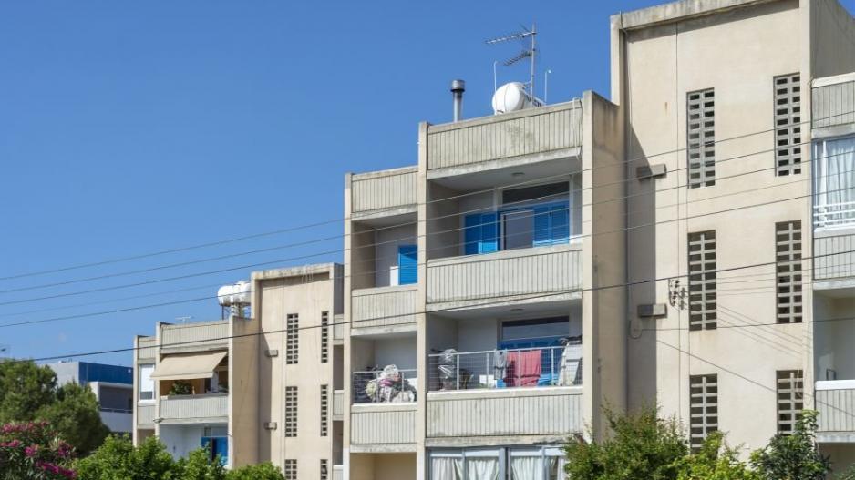 Να παγώσουν οι διαδικασίες εκποίησης κύριας κατοικίας σε συνοικισμούς ζήτησε η Βουλή-Γνωρίζει τουλάχιστον δέκα περιπτώσεις Να παγώσουν οι διαδικασίες εκποίησης κύριας κατοικίας σε συνοικισμούς ζήτησε η Βουλή-Γνωρίζει τουλάχιστον δέκα περιπτώσεις