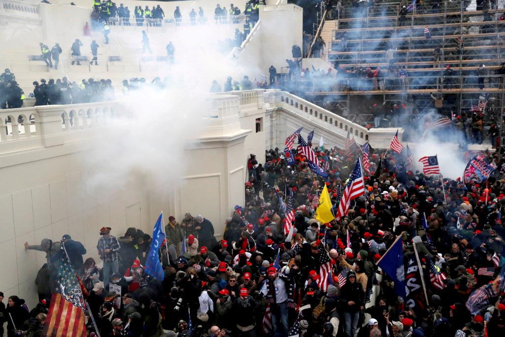 5303061215705463 2021-12-11T013005Z 128597972 RC21CR96DMKD RTRMADP 3 USA-CAPITOL-SECURITY-BELARUS-1024x683