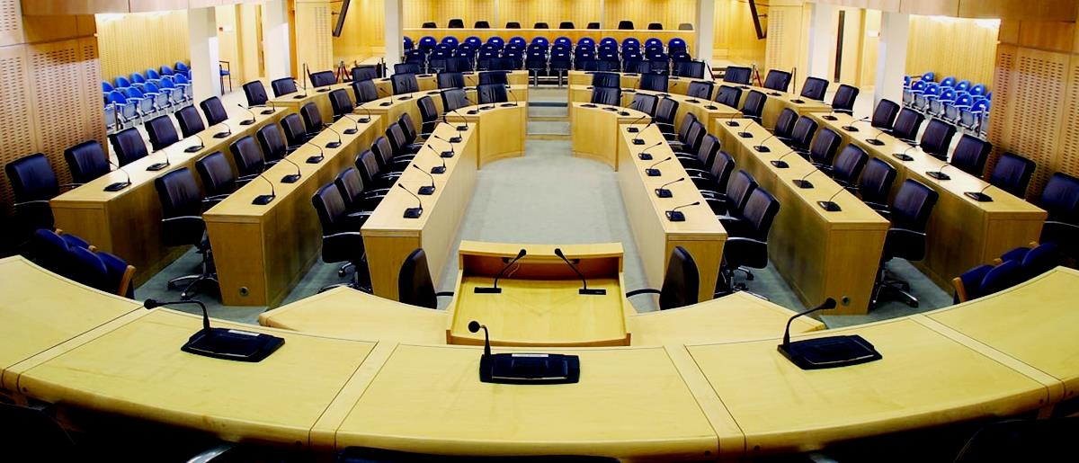 Επιβεβαίωσε τη μετακίνηση βουλευτικής έδρας από Λευκωσία σε Πάφο ο ΥΠΕΣ-«Στη Νομική Υπηρεσία το Νομοσχέδιο, κατατίθεται στη Βουλή» Επιβεβαίωσε τη μετακίνηση βουλευτικής έδρας από Λευκωσία σε Πάφο ο ΥΠΕΣ-«Στη Νομική Υπηρεσία το Νομοσχέδιο, κατατίθεται στη Βουλή»