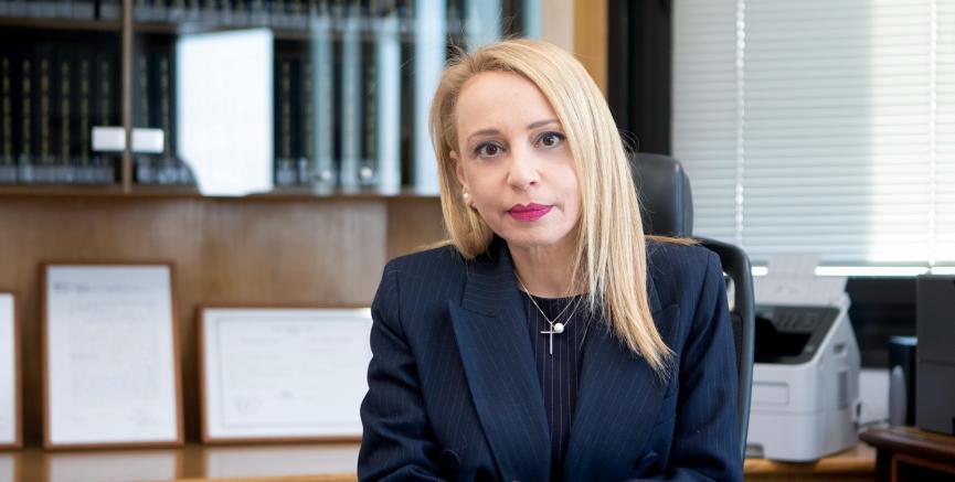 Έκθεση Πεπραγμένων για εξαετή θητεία της δημοσίευσε η Επίτροπος Νομοθεσίας Έκθεση Πεπραγμένων για εξαετή θητεία της δημοσίευσε η Επίτροπος Νομοθεσίας
