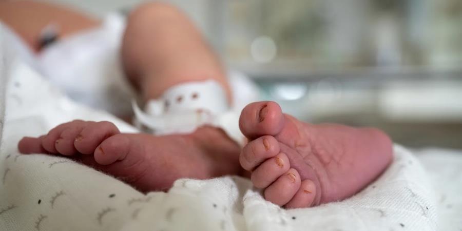 Βρέφος νοσηλεύεται σε ΜΕΘ με εγκαύματα από καυτό λάδι-Εξαιρετικά κρίσιμη η κατάστασή του στην Ελλάδα Βρέφος νοσηλεύεται σε ΜΕΘ με εγκαύματα από καυτό λάδι-Εξαιρετικά κρίσιμη η κατάστασή του στην Ελλάδα