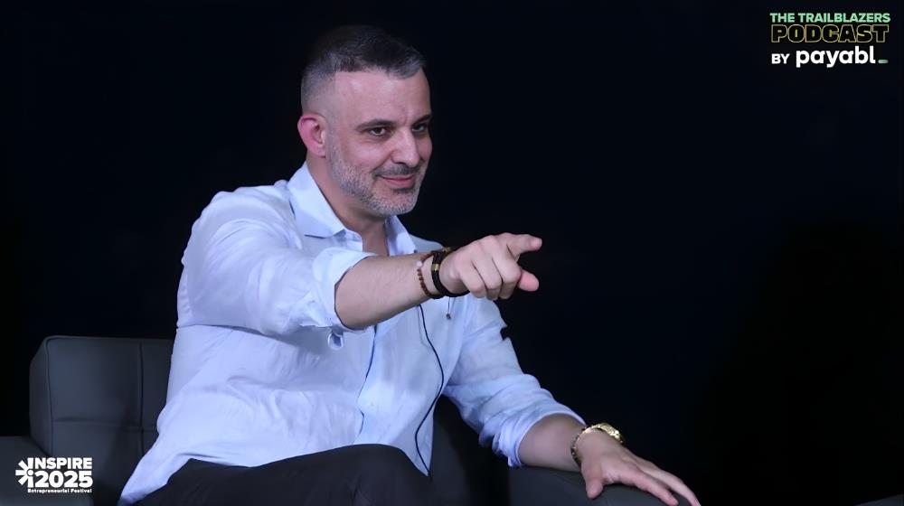 5309654190406305 Chris Christofi