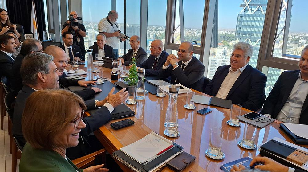 5311610457831371 ΑΤΑ ΣΥΣΚΕΨΗ