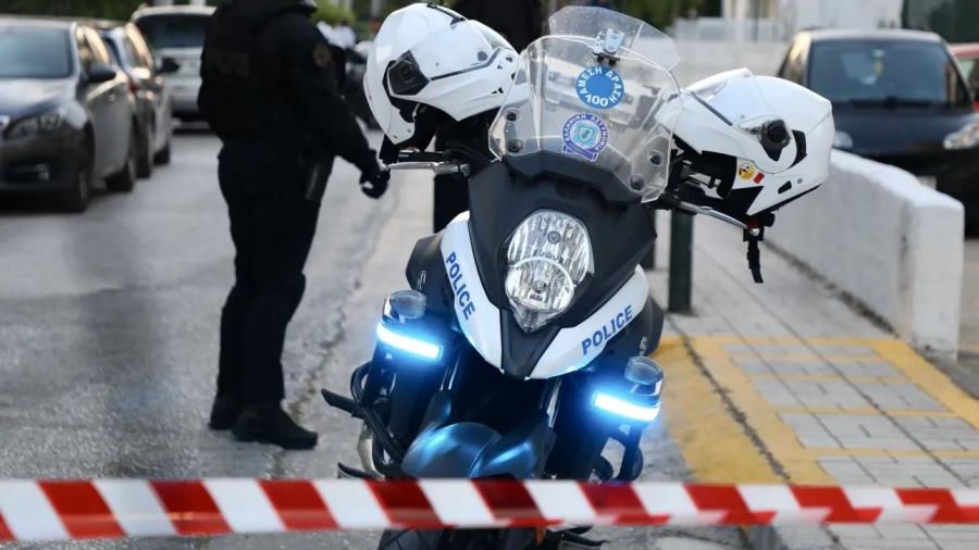 Πώς έγινε η εκτέλεση του Γιάννη Λάλα στην Αράχωβα-Το πληρωμένο συμβόλαιο και ο «πόλεμος» της νύχτας Πώς έγινε η εκτέλεση του Γιάννη Λάλα στην Αράχωβα-Το πληρωμένο συμβόλαιο και ο «πόλεμος» της νύχτας