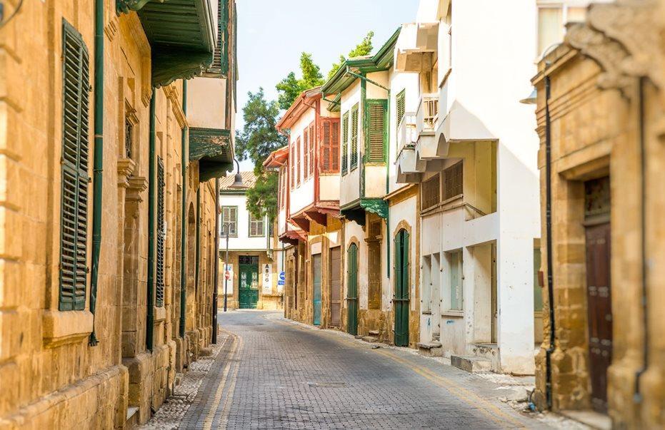 Εγκαίνια για τις φοιτητικές εστίες στην εντός των τειχών Λευκωσία-«Η επένδυση στην παιδεία ό,τι πολυτιμότερο διαθέτουμε»