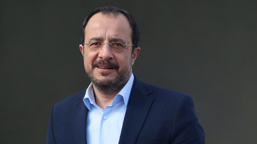 5316695913154571 cache 1300x500 Analog medium 436024 27273 25 09 15 104311