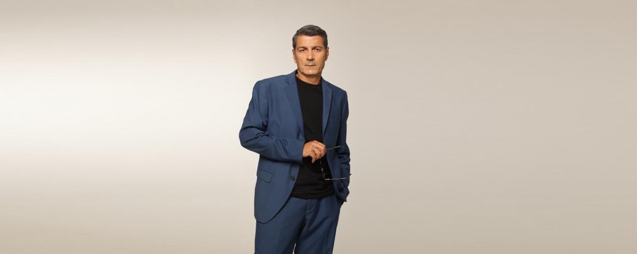 5317353324222751 ΚΩΣΤΑΣ ΦΑΛΕΛΑΚΗΣ 1