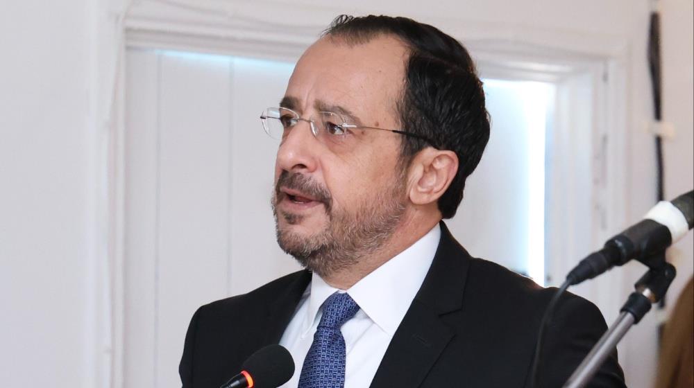 5319933390764728 Christodoulides